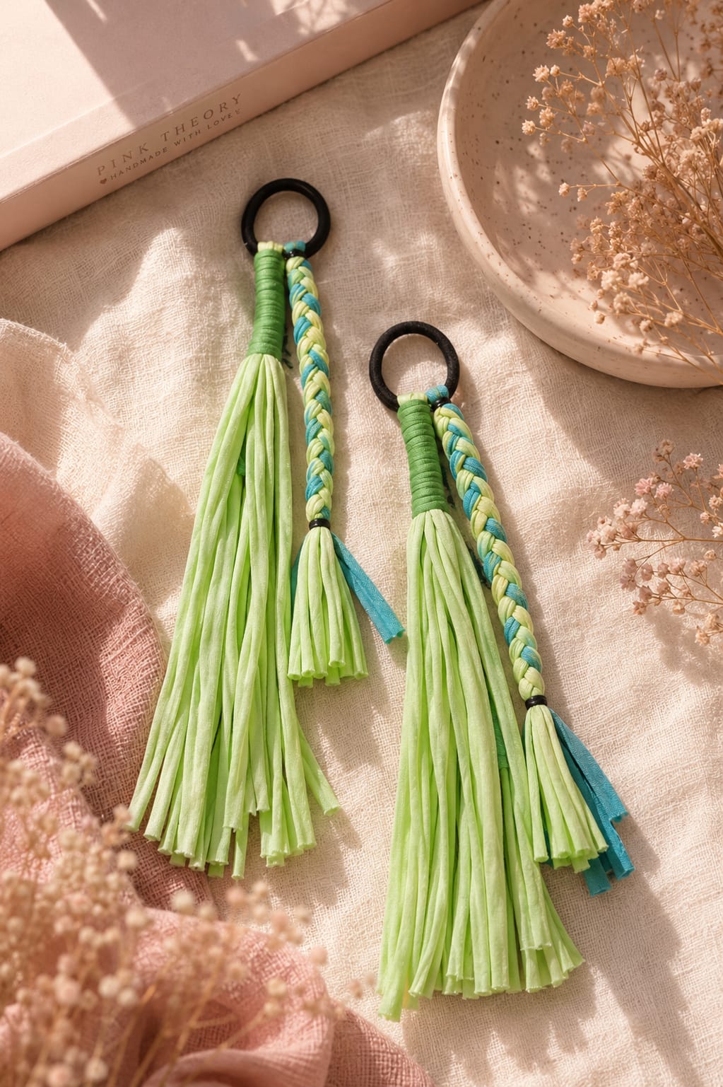 Ponytail Tassel Set